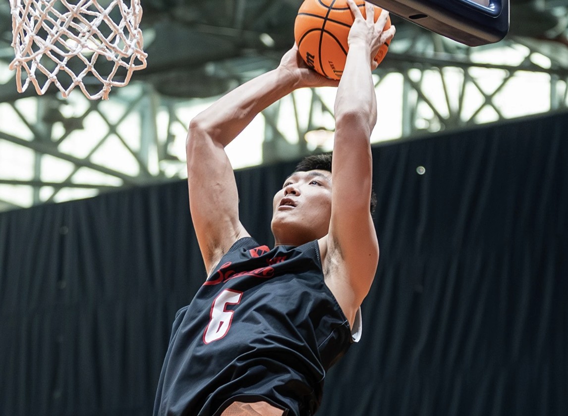 旅美小将归队，媒体人：淡厚然已返回国内，明天进行CBA体测